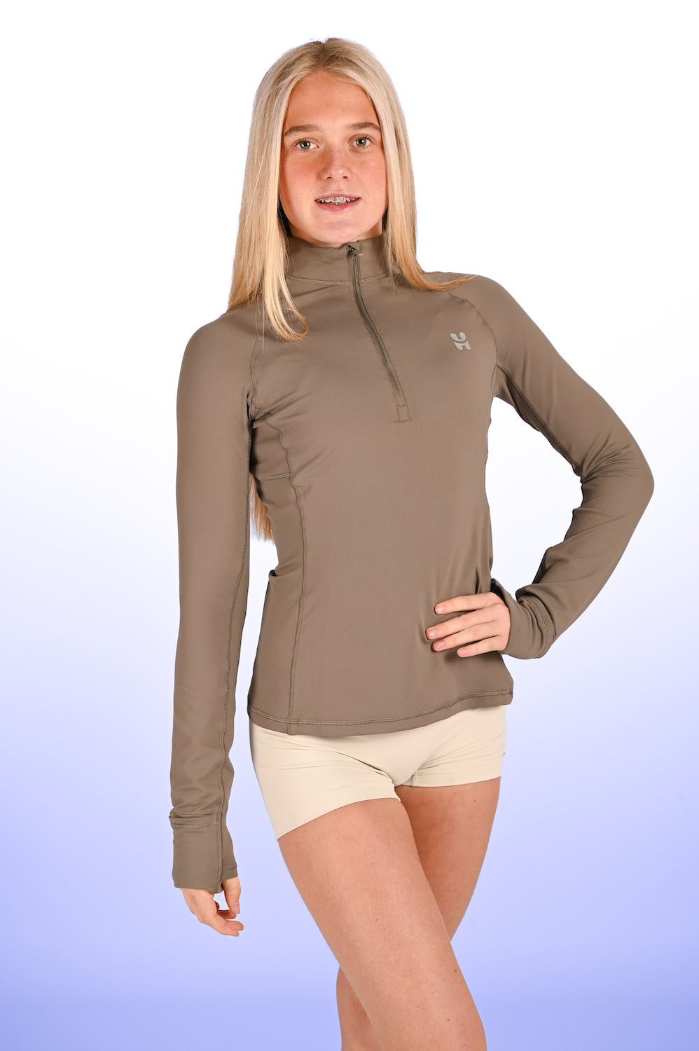 Quarter Zip Sports Top - Mushroom