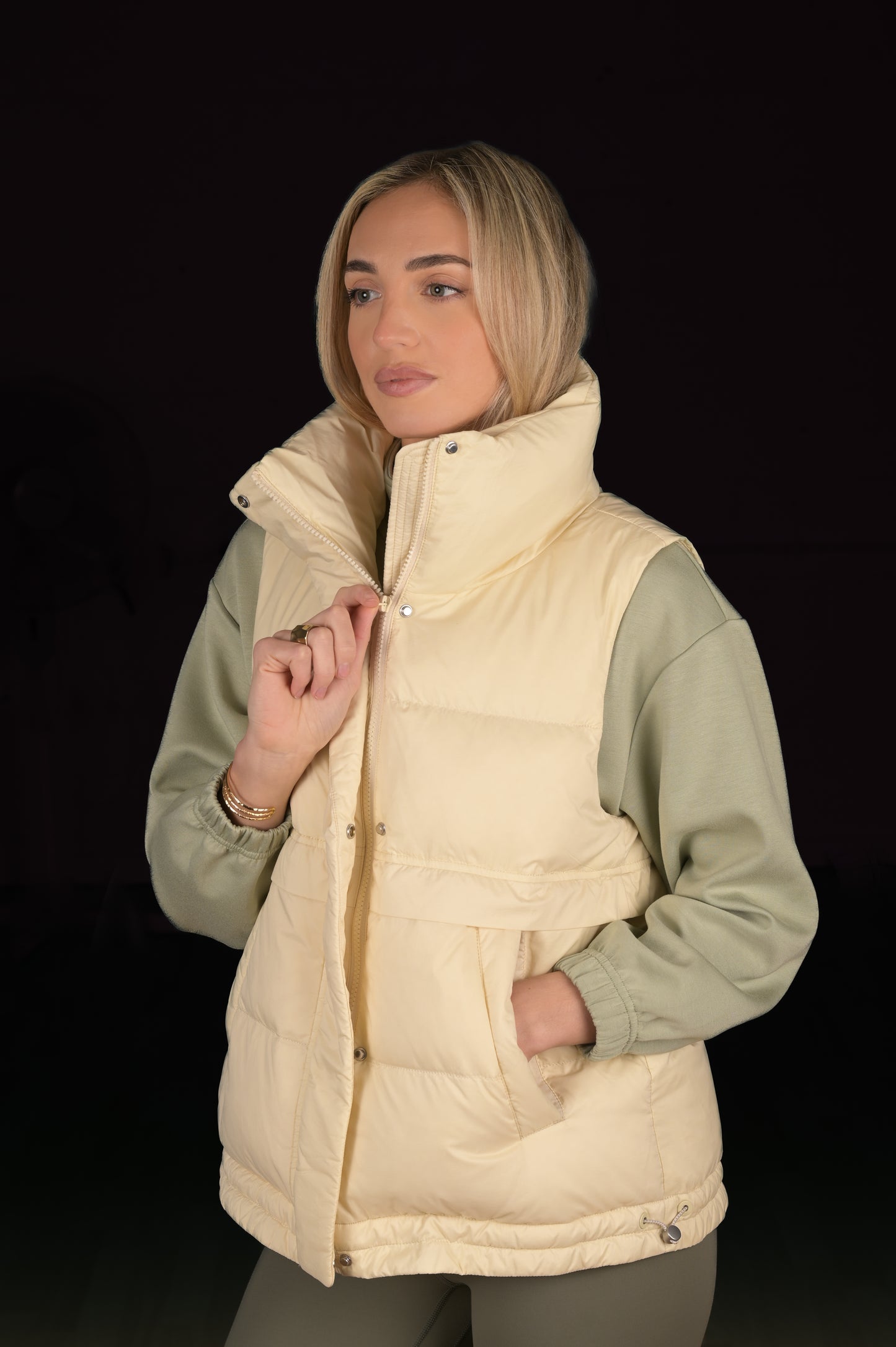 Premium Quality Gilet - Cream
