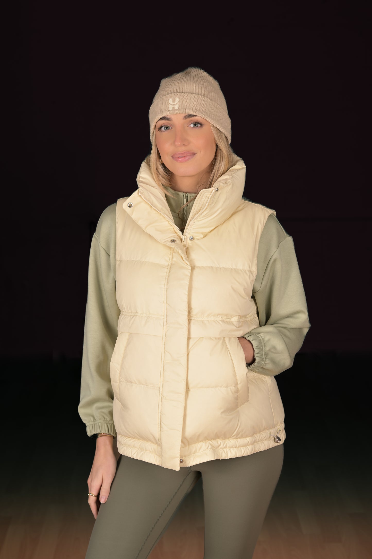Premium Quality Gilet - Cream