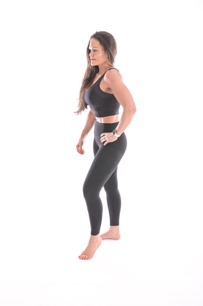 Classic Crop Top - Black